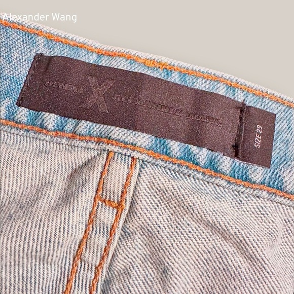 NWT Denim X Alexander Wang ‘Bleach Denim Mini Skirt with Frayed Hem’ Size 29 - Picture 3 of 14